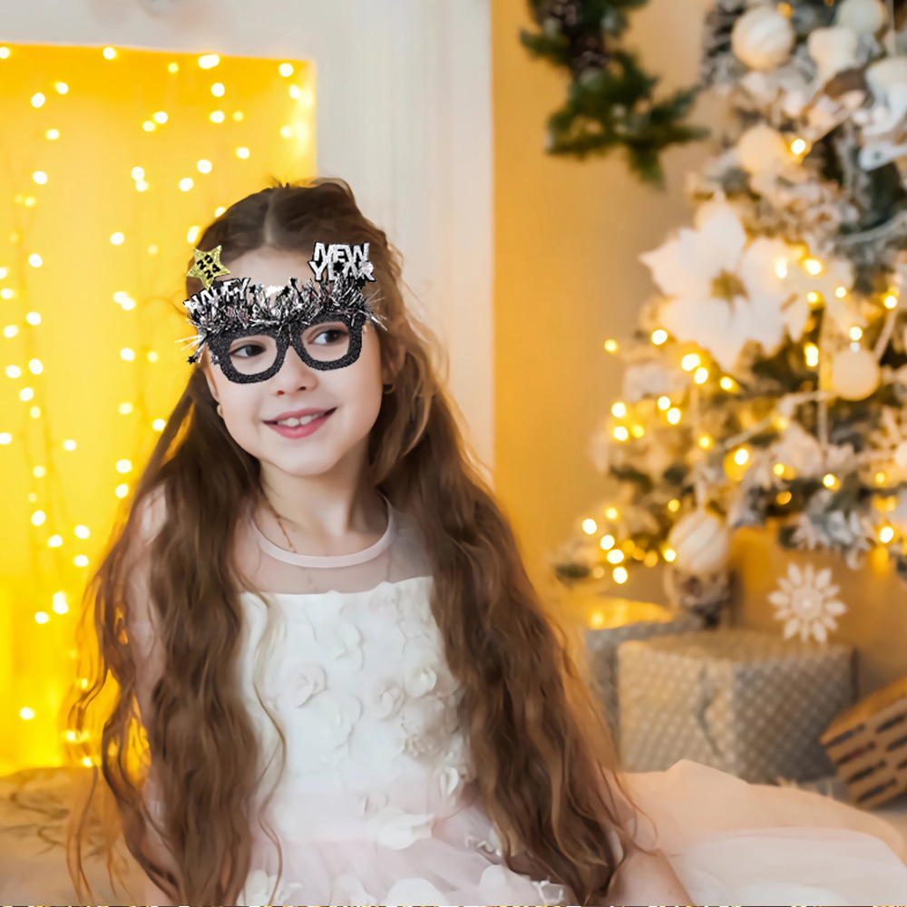 50g Weight Photography Props Event & Party Supplies 1 Piece Quantity Christmas Cartoon Style Funny Letter Star Nonwoven Party Festival Photography Props