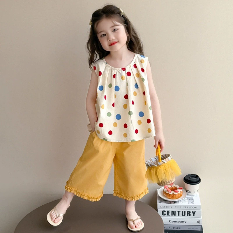 Летний сладкий костюм для девочек 2025 новый стиль детская одежда комплект из жилета и тонких брюк для малышек