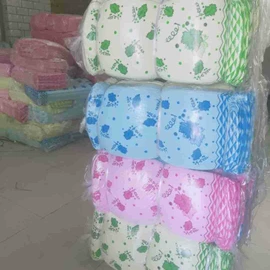 毛巾;浴巾、沙滩巾;方巾、中巾