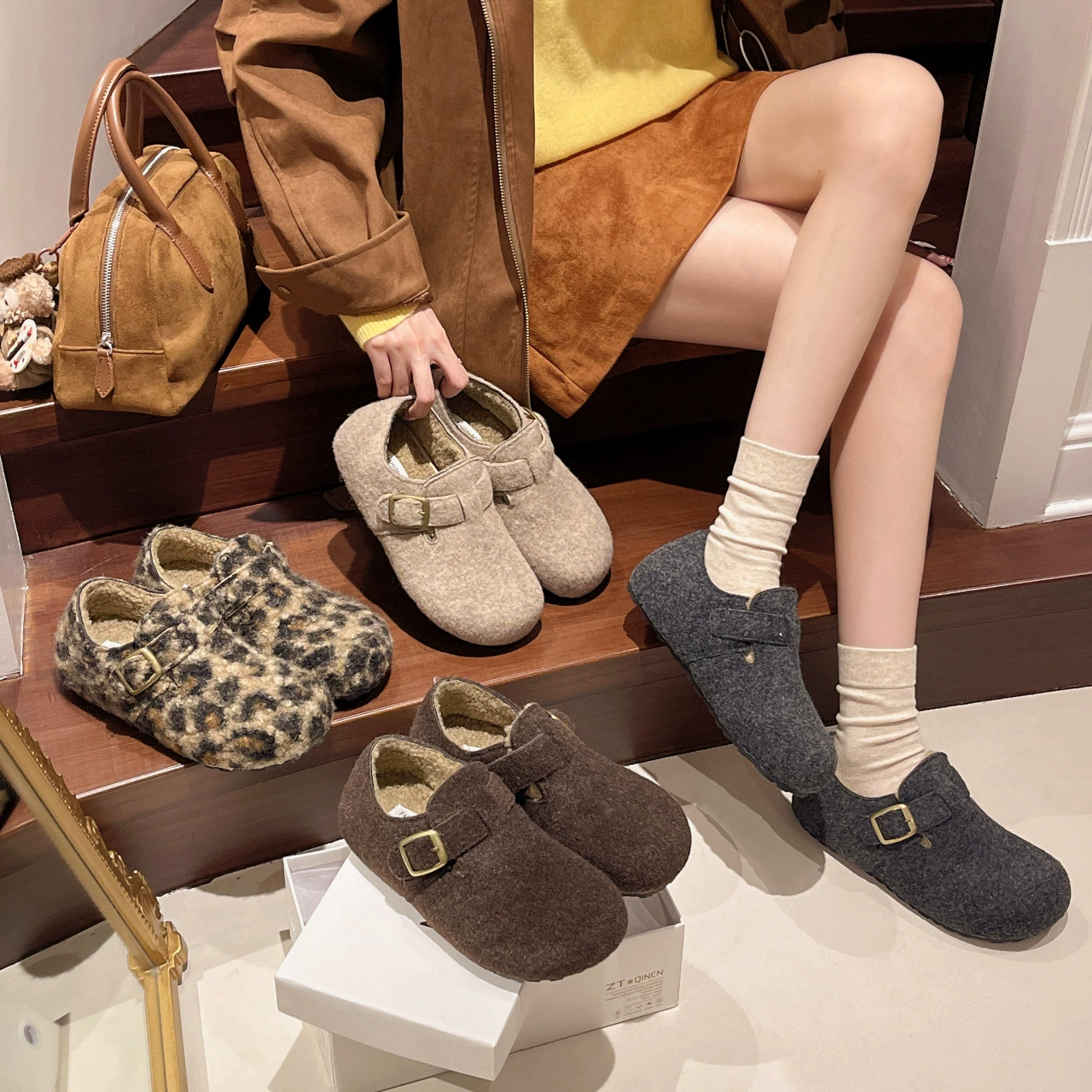 Женские хлопковые туфли Birkenstock с добавлением бархата и увеличенным мыском, для ношения на улице, новая зимняя модель 2025, ленивые одношаговые "уродливо-милашки" Birkenstock