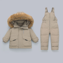 巴拉巴拉2024新款婴幼儿套装温暖羽绒服男女童套装卡通羽绒服套装