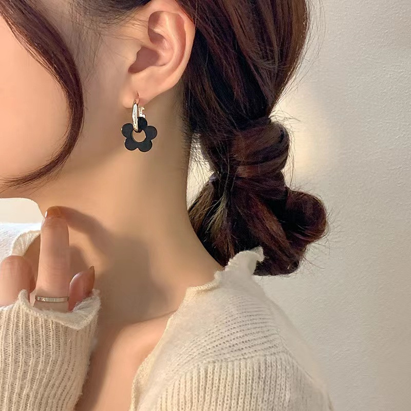 fashion black flower earrings simple alloy drop earringspicture3