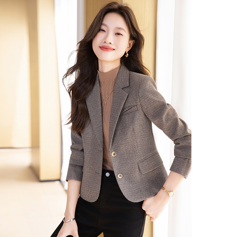Brown Woolen Suit Jacket for Small Women 2025 New Popular Spring & Fall Slim Retro Women's Suit Top
