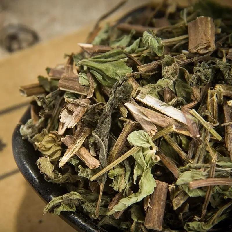 Xi Huang Cao Dried Herb 500g Sulfur-Free Rabdosia Serrifolia Slices for Herbal Tea and Decoction in use