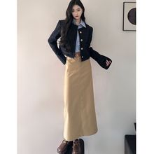 卡其色半身裙秋冬季新款衬衫字包臀长裙子女小香风外套三件套装