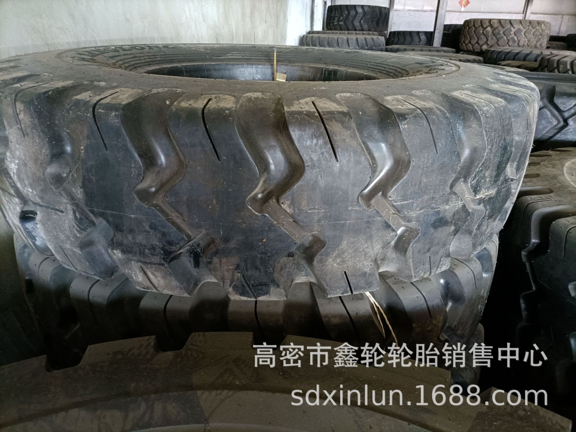 供应宽体自卸车13.00/14.00-24-25 1600-25 1800-25轮胎