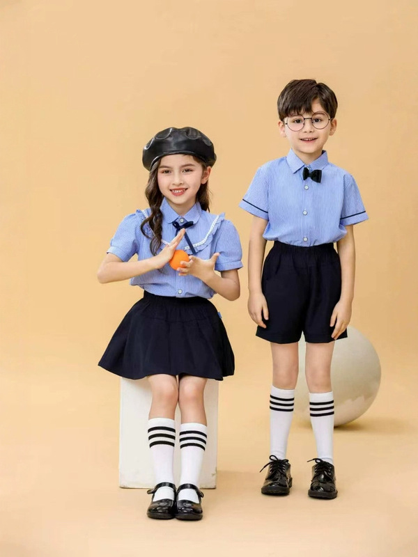 幼稚園制服カスタマイズメーカー、小学生秋冬制服カスタマイズ、大量の既製カスタマイズロゴ|undefined