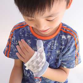 宝宝物理防吃手手套大拇指婴儿吃手高弹戒吃手瘾儿童咬手指手套