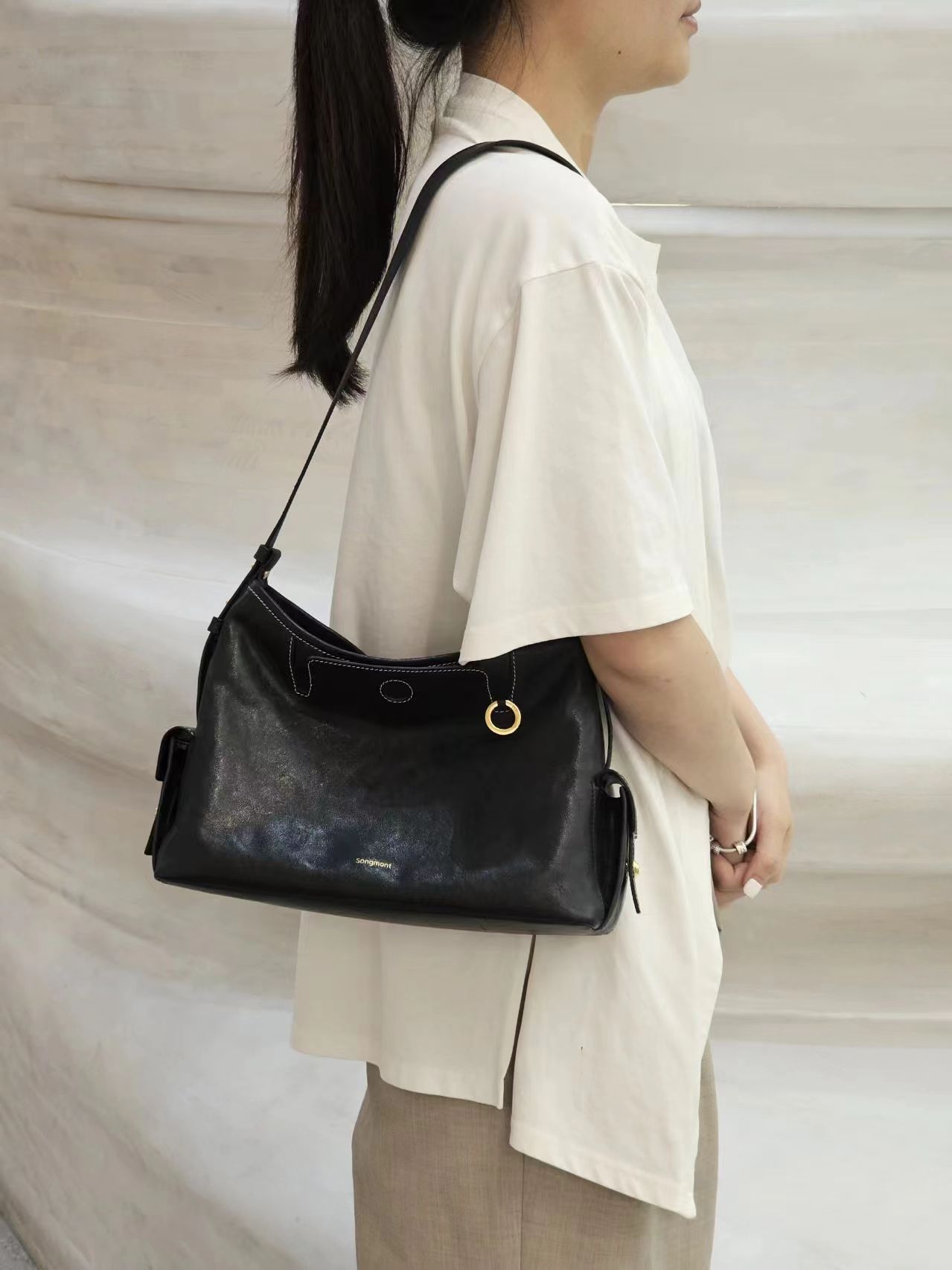 Genuine Leather Shoulder Bag Large Capacity Versatile Tote Bag_voghion.com