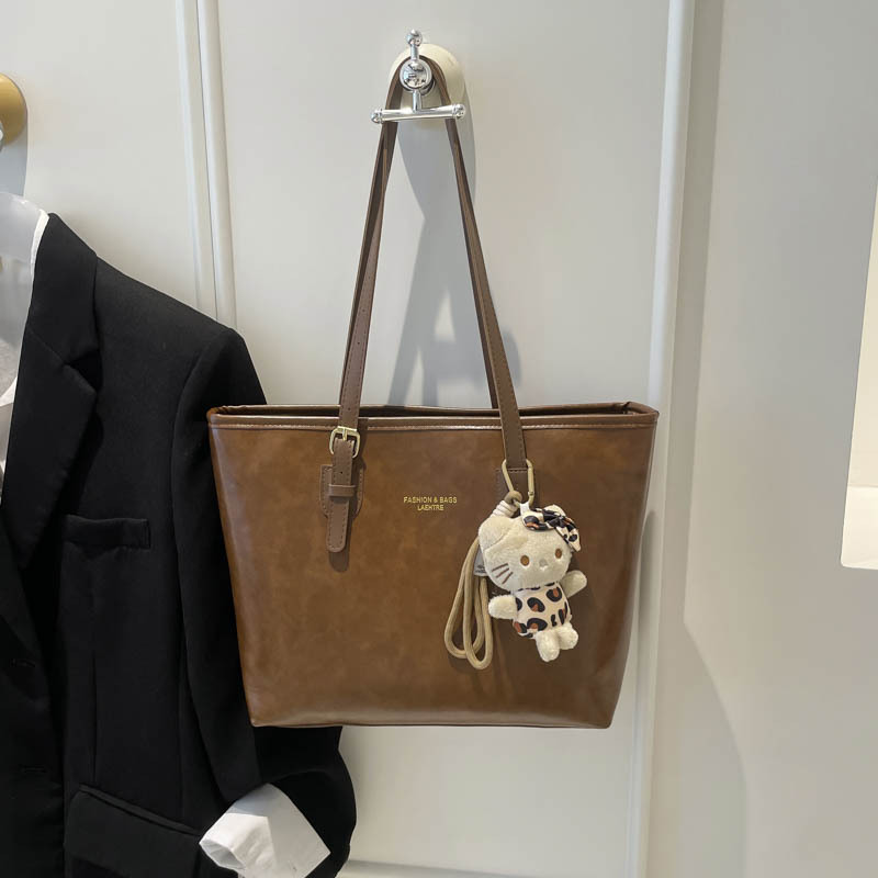 Bolsa de viaje retrógrada para mujeres 2026 otoño y invierno nuevo estilo versátil bolso de hombro de tendencia Maillard bolso de brazo