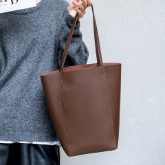 2023冬季百搭大容量真皮女士子母包日常通勤休閒納帕軟牛皮水桶包