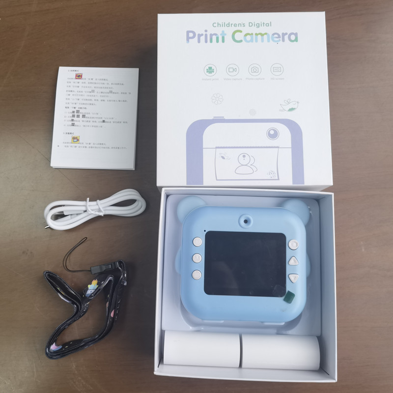 X2子供カメラは高精細ミニプリントカメラで撮影できます。