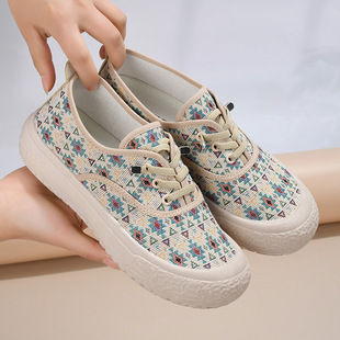 Canvas shoes women 2024 spring and autumn new old Beijing cloth shoes women's single shoes a pedal soft bottom mother shoes factory outlet