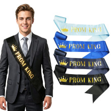 �羳�r��PROM KING�Y�x�����I����ە��b����Ɍ��R��ɫ��