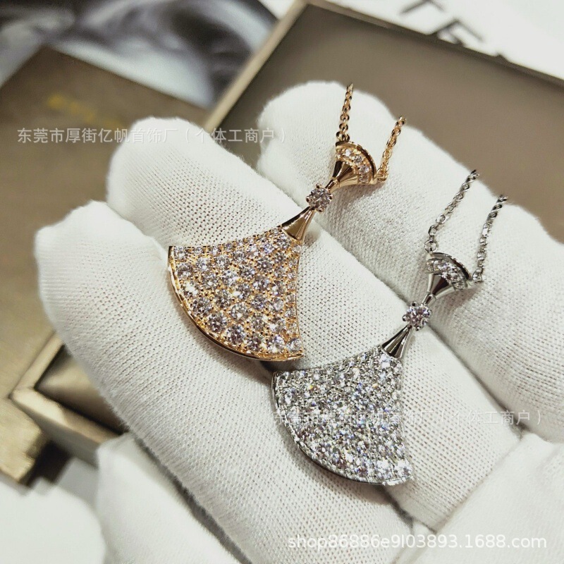 925 Silver High-End Version Skirt-Shaped Necklace with 18K Full Diamond Fan-Shaped Design, Light Luxury Niche High-End New Pendant Necklace for Women