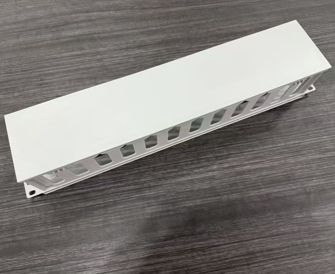 全塑料泛达款电脑灰阻燃ABS理线架