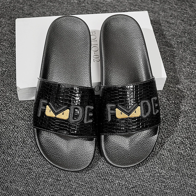 2025 новых мужских тапочек, популярные летние дышащие тапочки для улицы, модные элитные парные сандалии с вышивкой