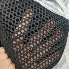 ��ɫ�F؛�U�վW�۲���С���ǵ͏��W���W�O�W���]�����¿����