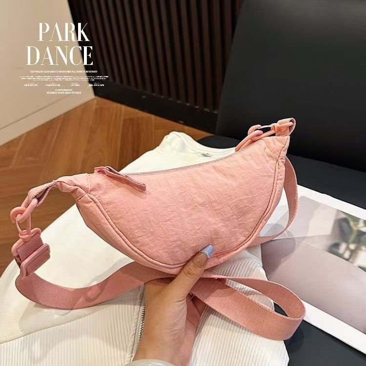Mini Dumpling Bag with Detachable Shoulder Strap, Can Be Used as a Handbag, Single Shoulder Bag, Crossbody Bag, Water-Resistant, Lightweight