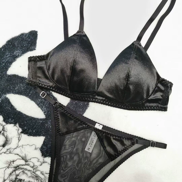 Black set