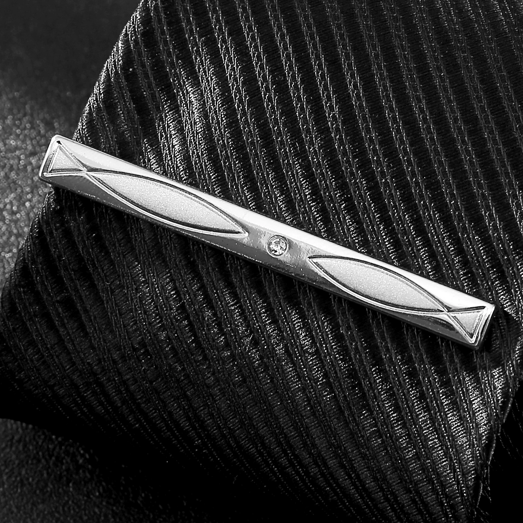 Suit for leisure, matte fashionable tie, simple and elegant design