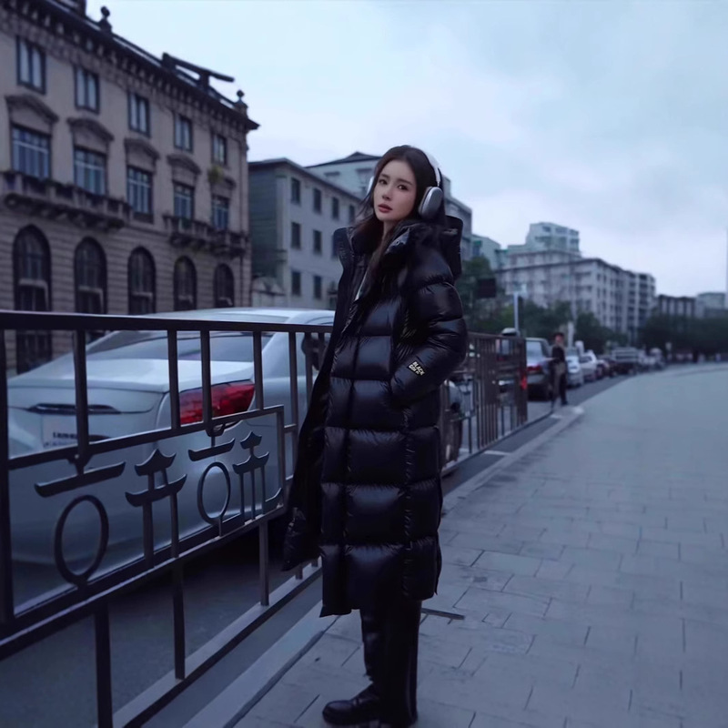 Black Gold Goose down Jacket Classy Thickeneded and Long Couple Wear for Men and Women, Autumn and Winter Warm Over-The-Knee Hooded down Jacket