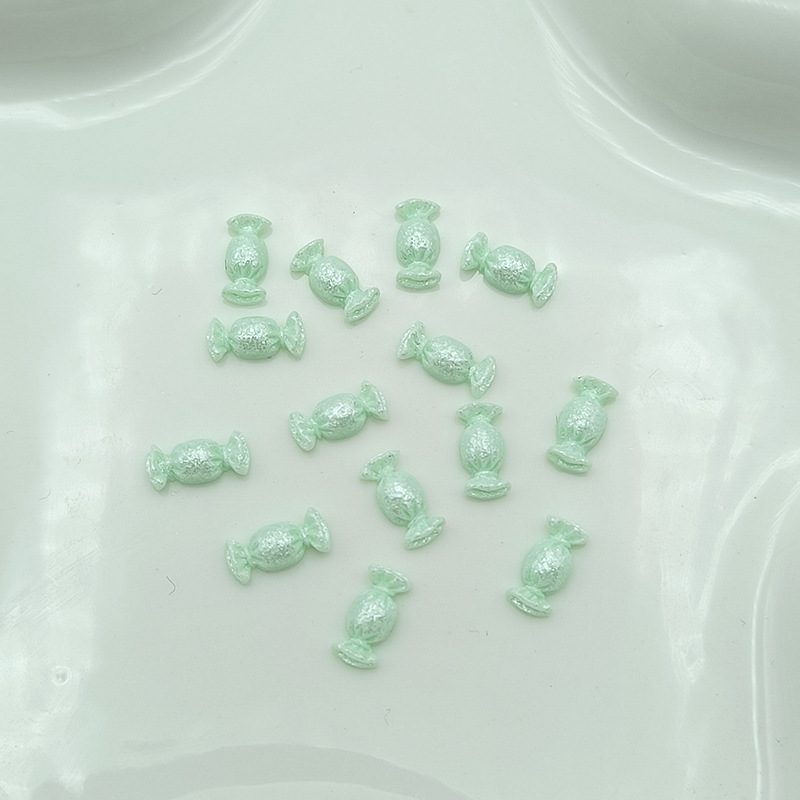 绿色