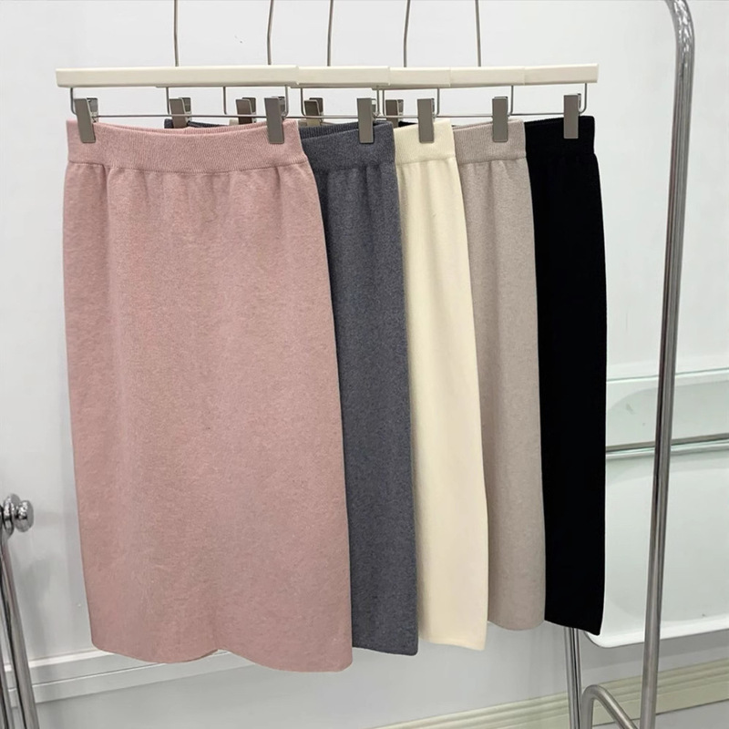 秋冬の女性用ニットスカート、ミドル丈、ハイウエスト、ヒップカバー、スリム、スリット入りワンステップスカート、小柄な人向けストレートスカート|undefined