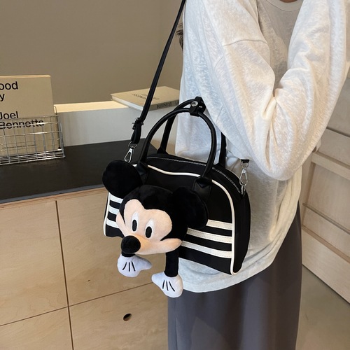 Cartoon Mickey portable bowling bag for women 2024 new cute doll shoulder crossbody bag hand semi-circle bag