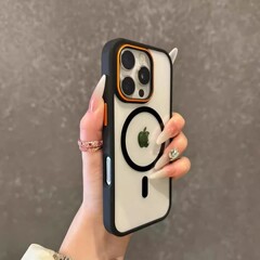 コントラストカラーのレンズが特徴の、Apple 17 Pro Max用透明マグネット式iPhone 16耐衝撃保護ケース（新モデル）