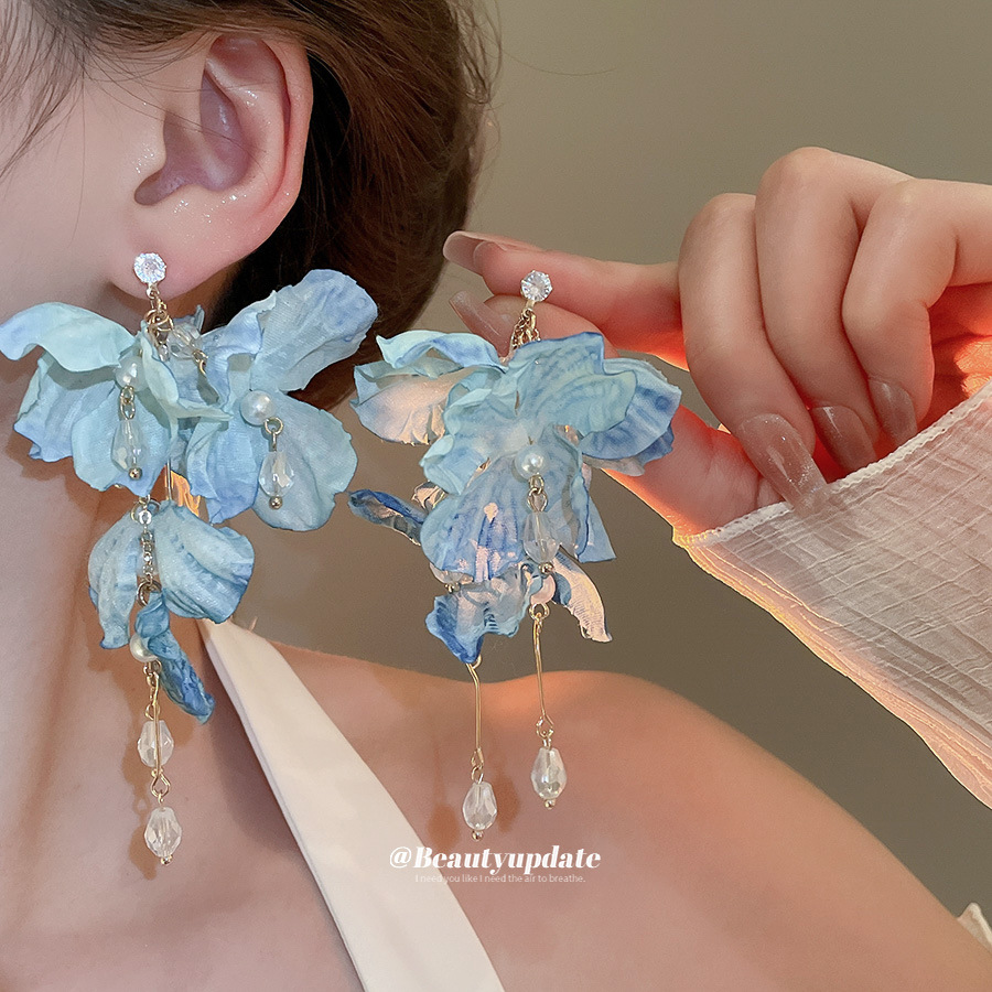 Aguja de plata, tela de circón, flores, borlas, pendientes de perlas, pendientes de estilo de vacaciones junto al mar, pendientes de todo fósforo, sentido de clase alta de nicho