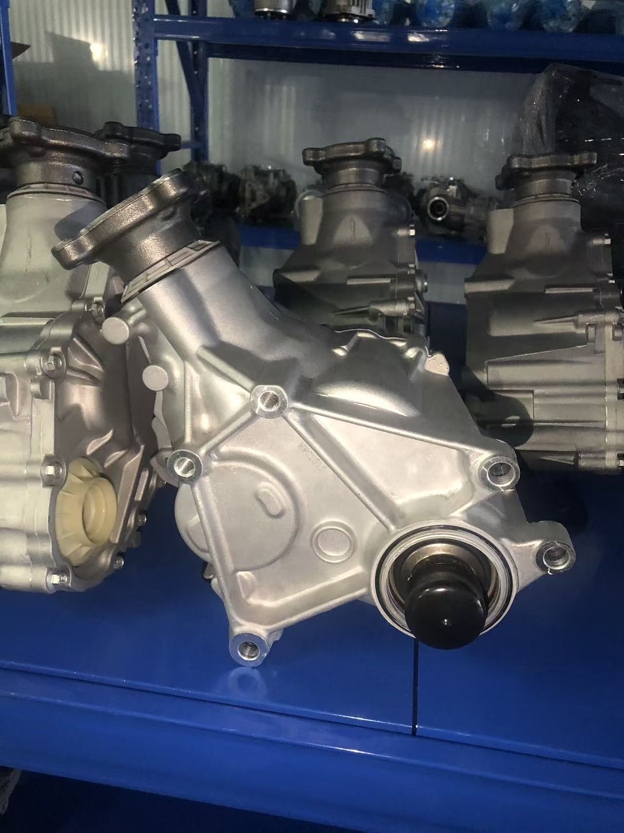 Ford Edge CD3, Explorer U502, Lincoln MKT D4 transfer case PTU assembly