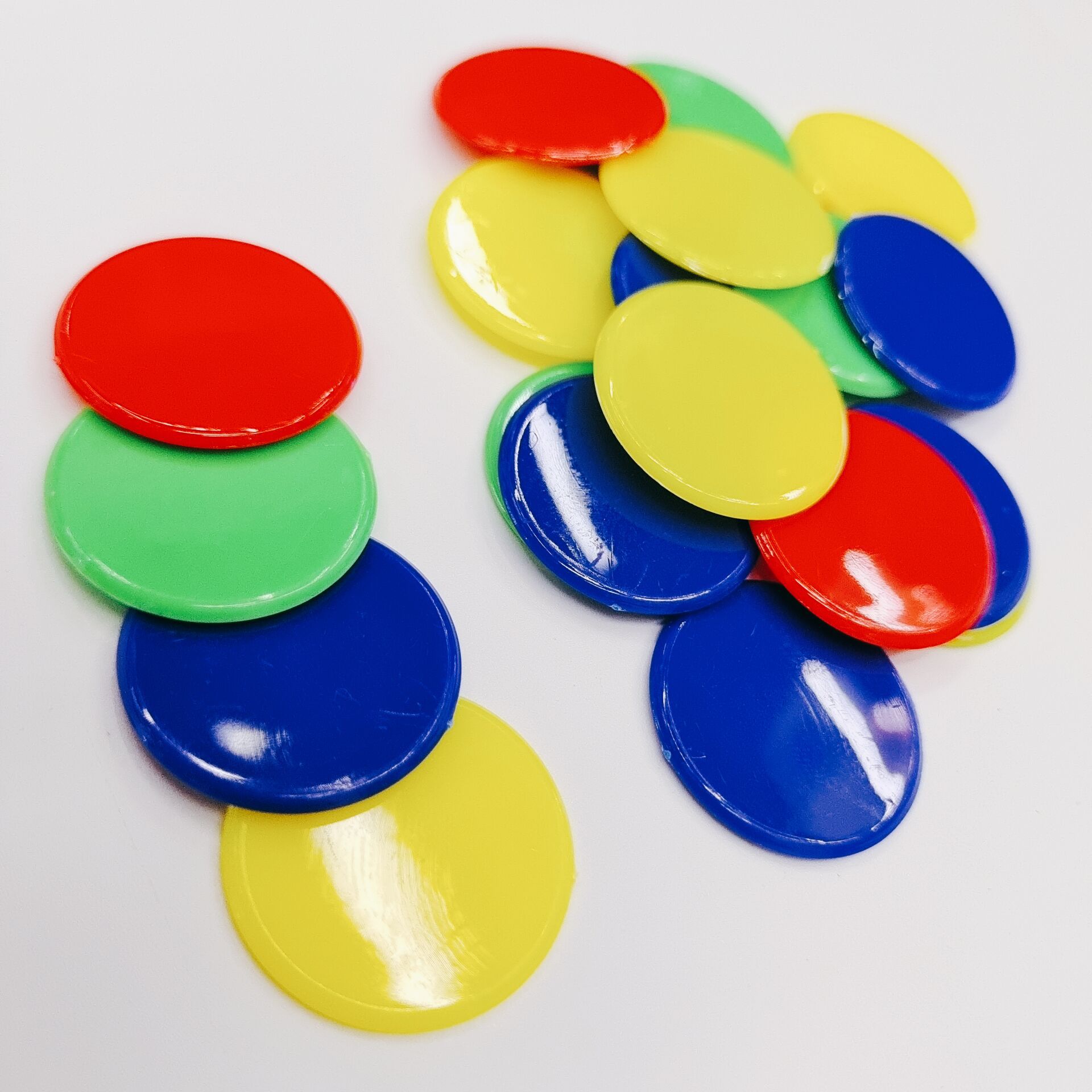 plastic round game currency