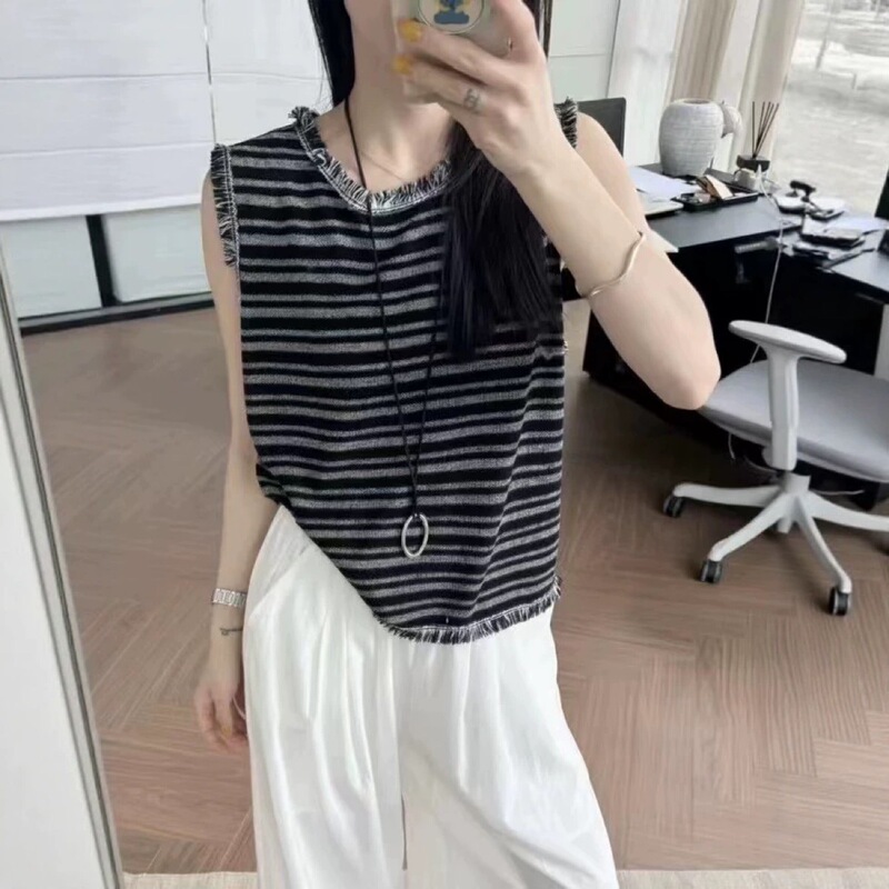 夏の新しいファッションデザインの小さな香りのラウンドネックストライプローエッジセーターベスト女性の多用途カジュアルトップ|undefined