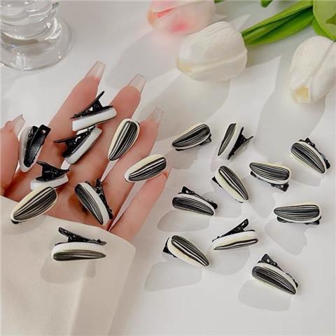 Simulated Fun Melon Seed Hairpin for Women, Side Forehead Bangs Hairpin, Summer Cute and Funny Duckbill Clip Headwear