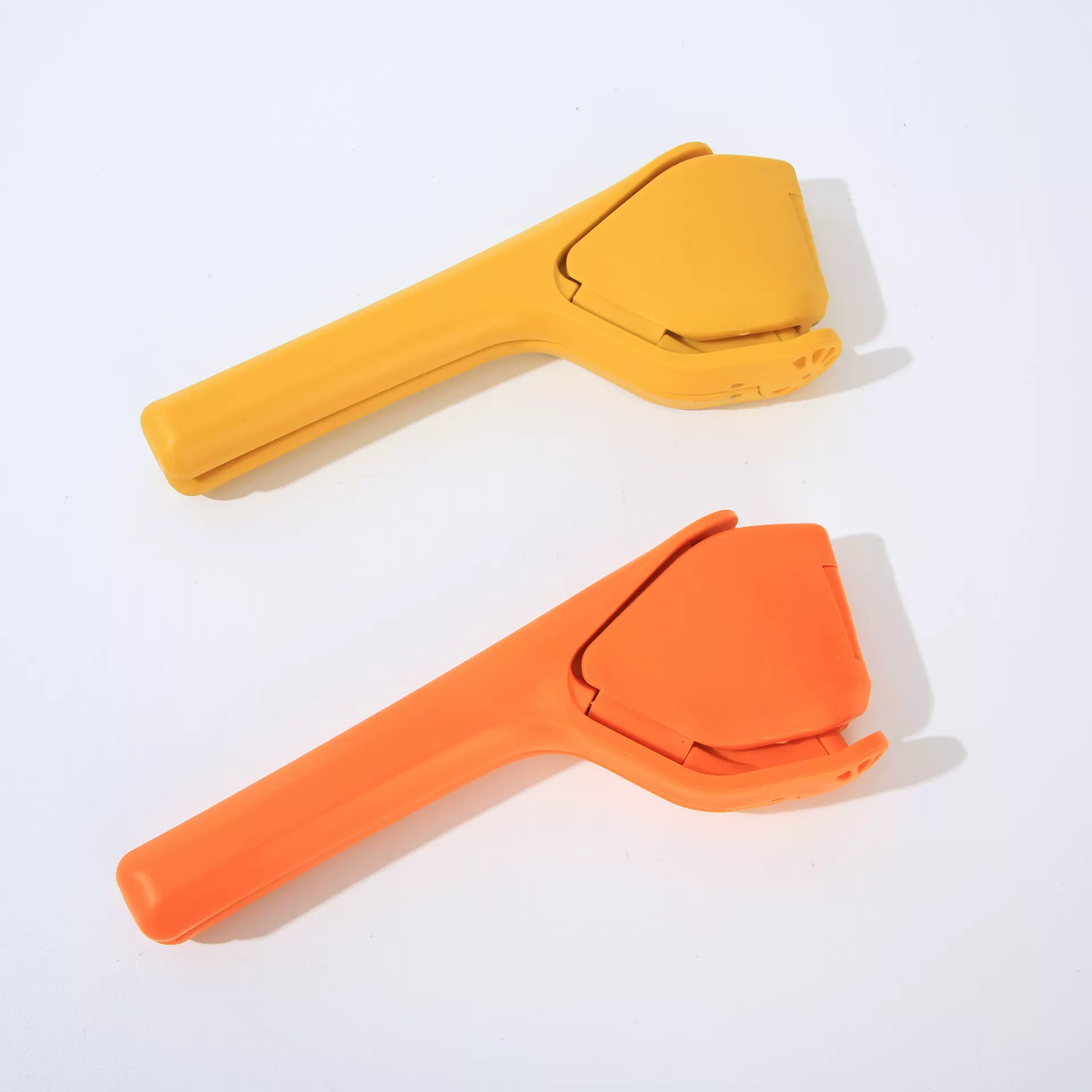 哇噢定制手动水果压汁器柠檬夹榨汁机榨汁器厨房家用果汁挤压神器