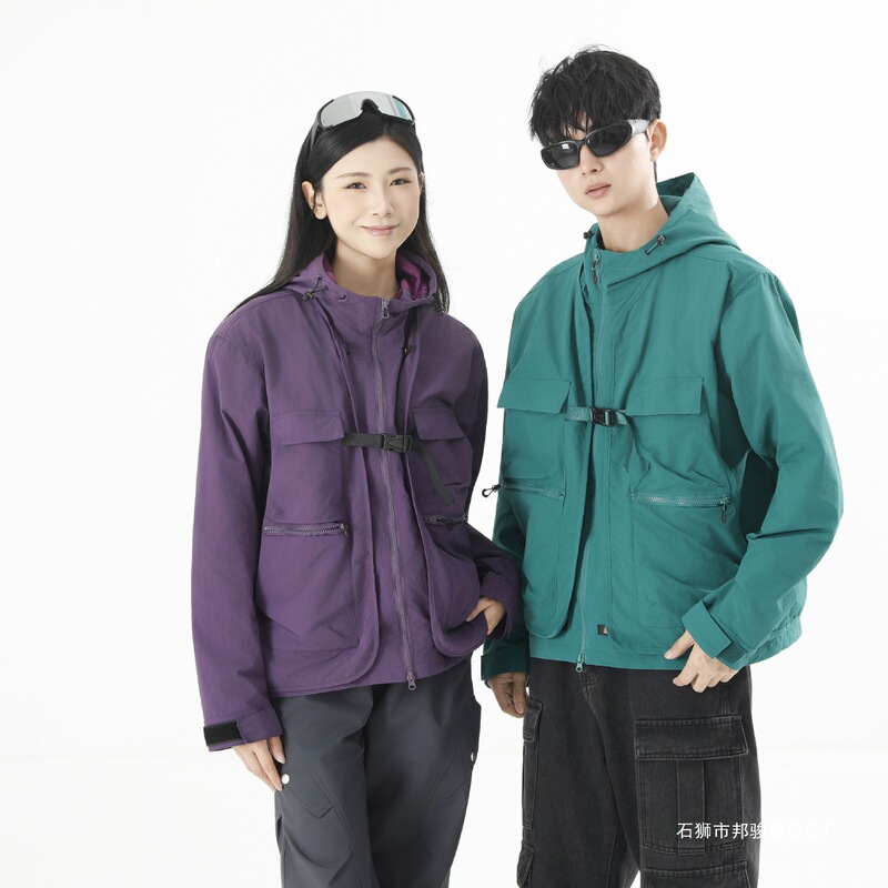 Cross-border outdoor two-piece windproof vest and jacket set, a two-in-one design suitable for all seasons, featuring a creative and high-quality design, and a two-way opening for easy wear Cross-border outdoor two-piece windproof vest and jacket set, a two-in-one design suitable for all seasons, featuring a creative and high-quality design, and a two-way opening for easy wear