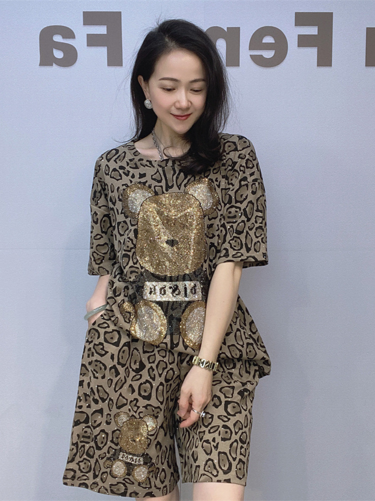 2026 transborder american leopard chop'i yumaloq bo'yin qisqa sleeve ko'ylak shim to'plami