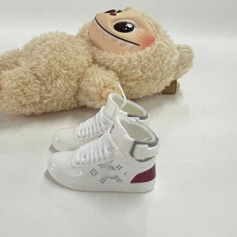 LABUBU Zapatos Rabu Ropa de bebé 17cm felpa vinilo bolso de muñeca colgante para zapatos desnudos caja ciega