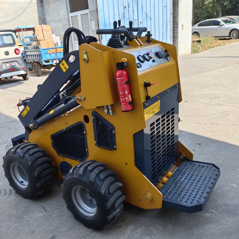 跨境零售迷你滑移装载机 380型轮式装载机EPA多用小铲车