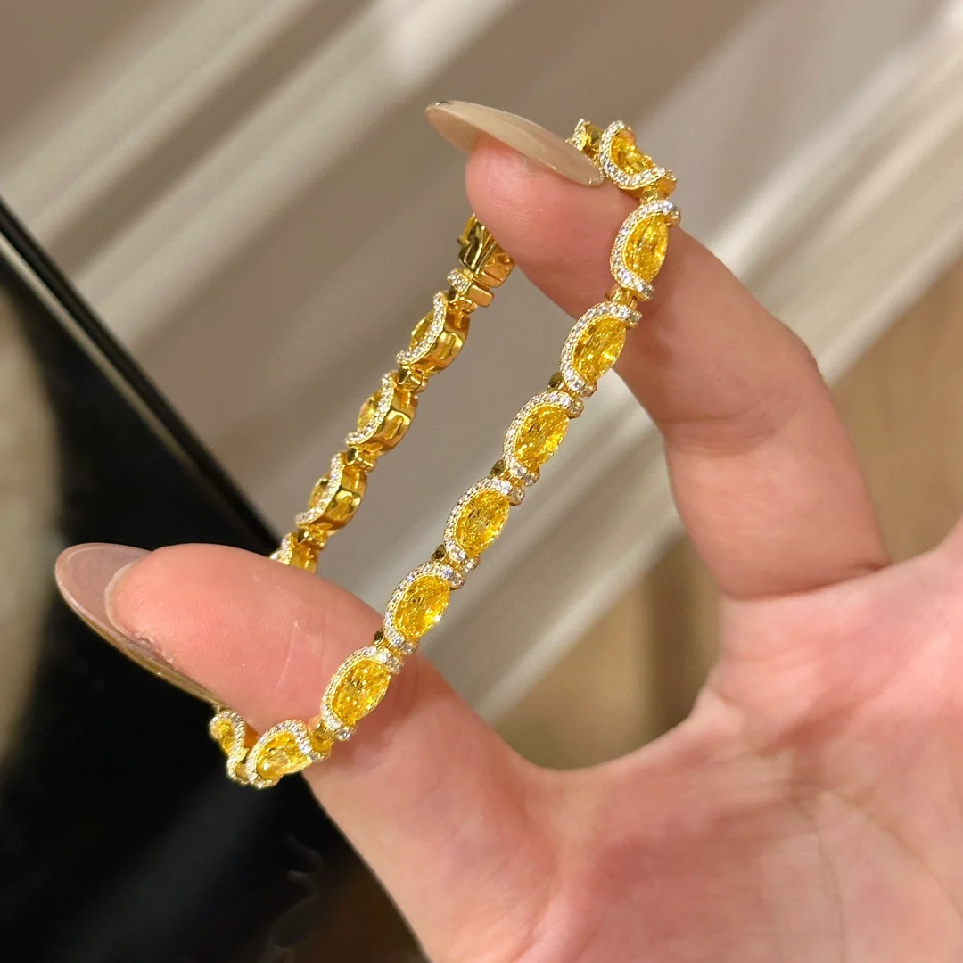 Retro fashionable sapphire bracelet