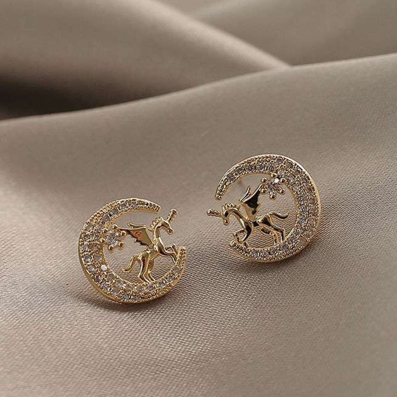 8g Weight Electroplating Gold Plating Process Alloy Ear Needle Material KC Golden Plated Plating Material Earrings, Ear Studs Classification 1 Pair Quantity Casual, Daily Occasion Alloy Material Animal, Star, Moon, Wings, Horse Pattern Women's Gender Simple Style Style Plating Craft 1 Pair Simple Style Animal Star Moon Alloy Women's Earrings Ear Studs 4