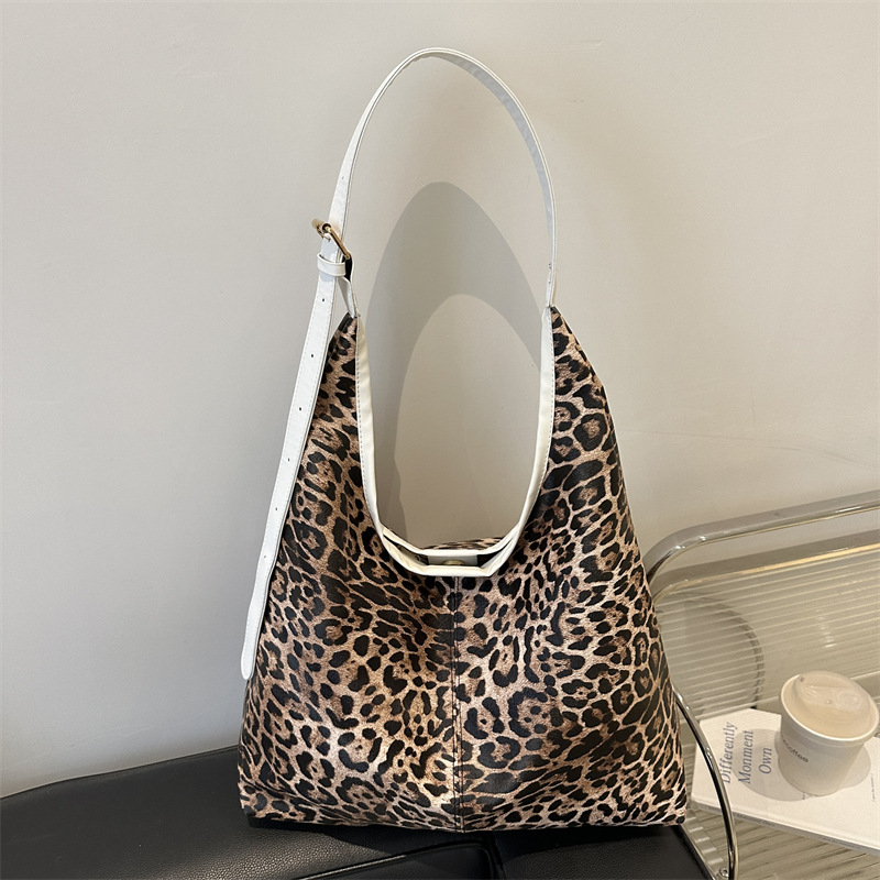 Casual coreano de gran capacidad bolso de brazo para mujeres 2024 nuevo leopardo moda bolso de mano de moda moda moda bolso de mano