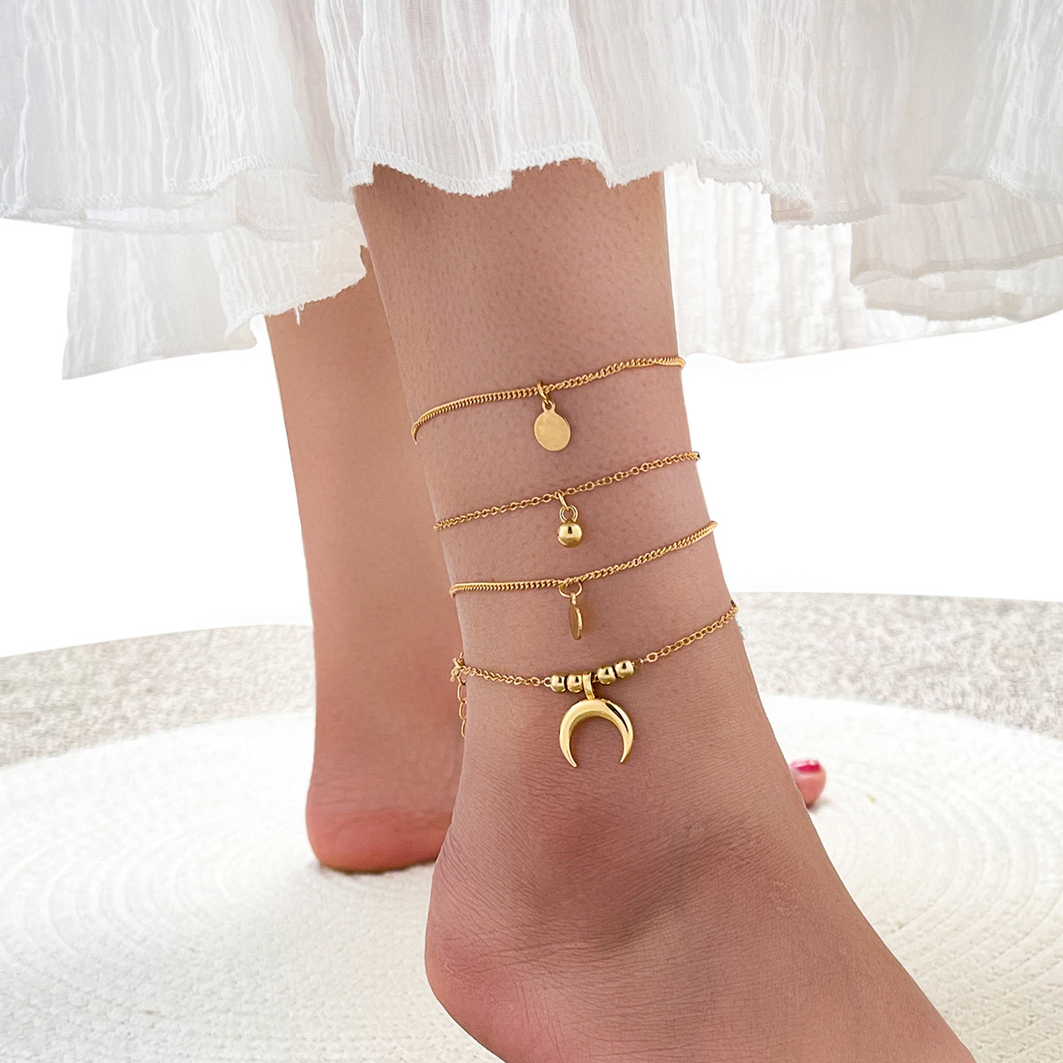 Europe and America Cross Border New Simple Graceful Bell Moon Wafer Pendant Personalized Anklet Foot