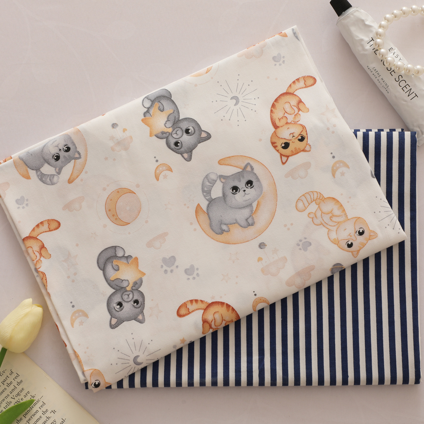 批发供应 133*72斜纹印花布 卡通花卉40支棉布  1.6米幅宽