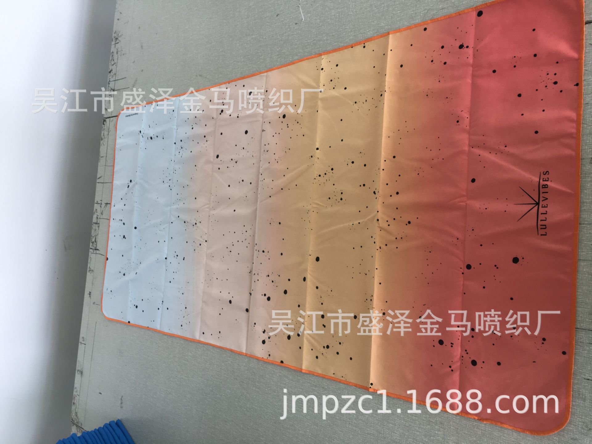 DD6E882FD36A94CB92A8C6ED7EDB53