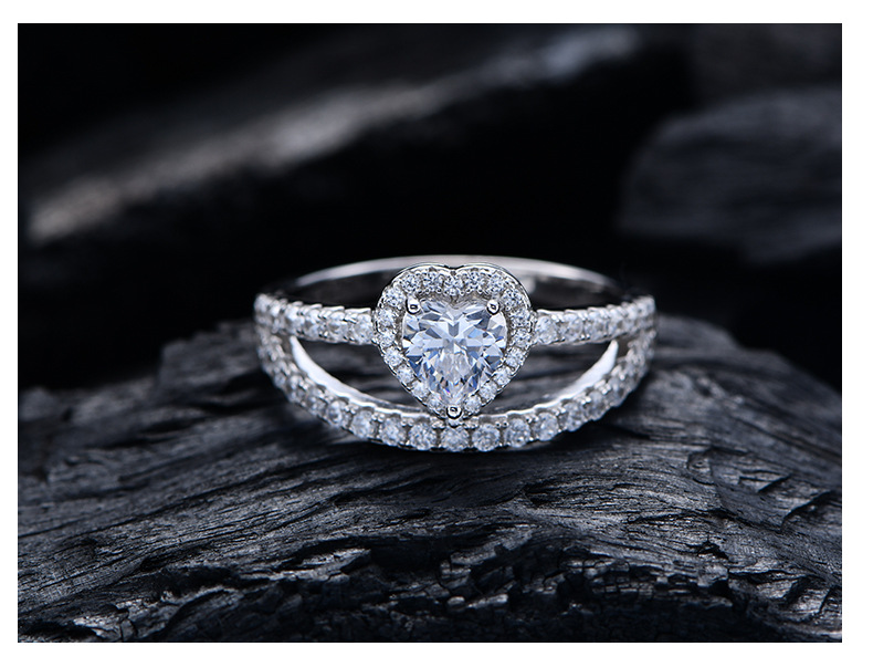 Retro Heart Shape Sterling Silver Plating Zircon Rings 1 Piece