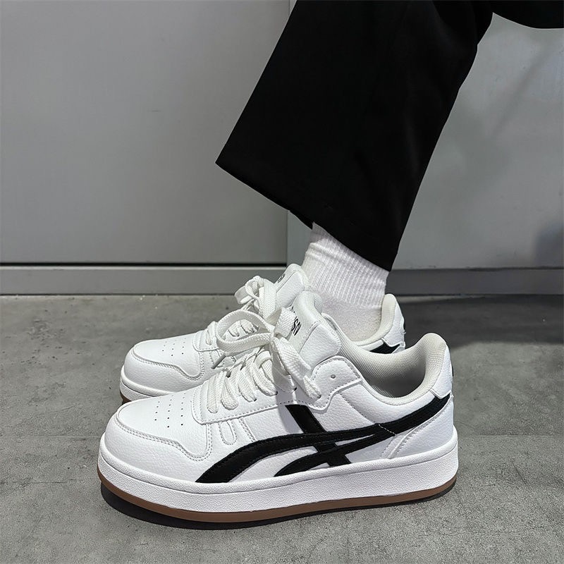 Zapatos de pareja estilo Hong Kong, mocasines bajos de nicho, estilo moderno, zapatillas deportivas casuales versátiles, novedad de primavera 2026.