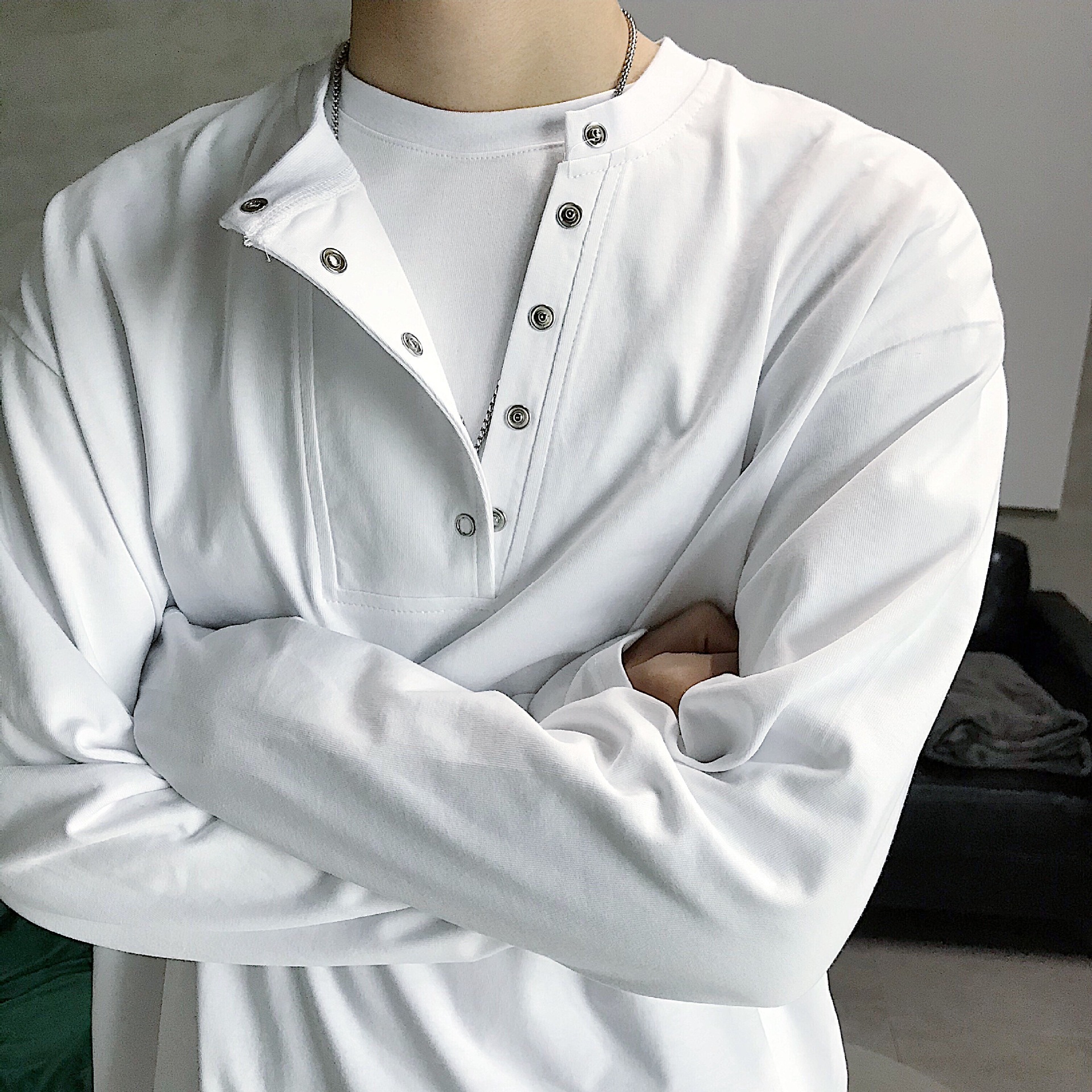 Autumn solid color retro design trend Japanese brand base…