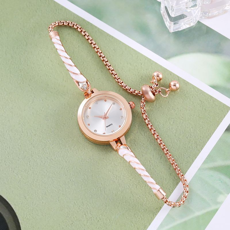 Nueva mujer estudiante estilo coreano elegante cordón diseño pequeño redondo simple moda elegante perezoso pulsera reloj femenino